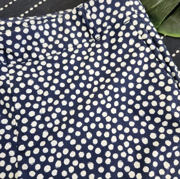 Spanx Sunshine Shorts 10&quot; Bermuda Navy Blue Painted Polka Dot Medium