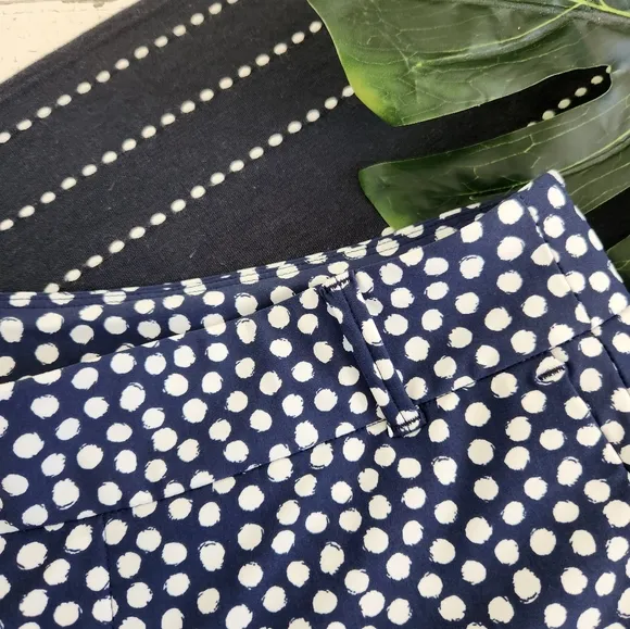 Spanx Sunshine Shorts 10&quot; Bermuda Navy Blue Painted Polka Dot Medium