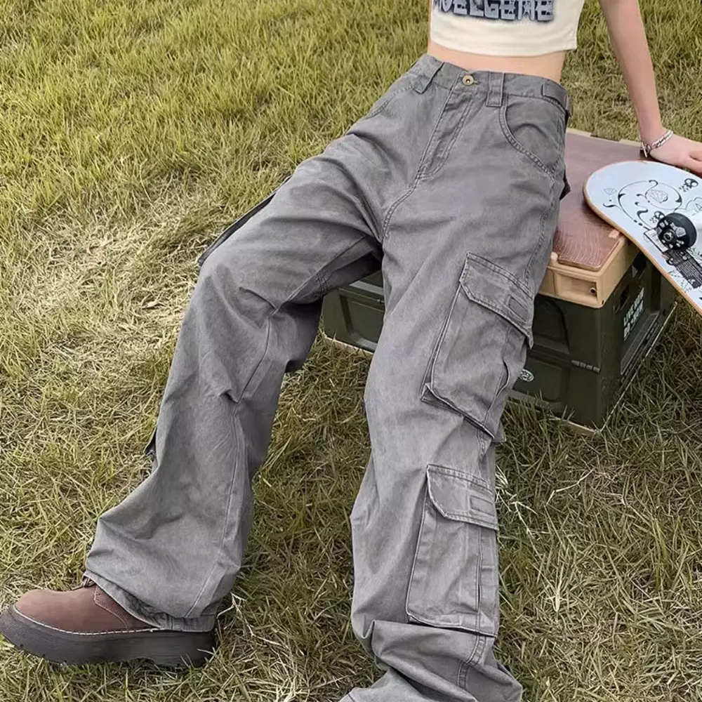Women's Vintage Hottie Straight-Leg Cargo Pants