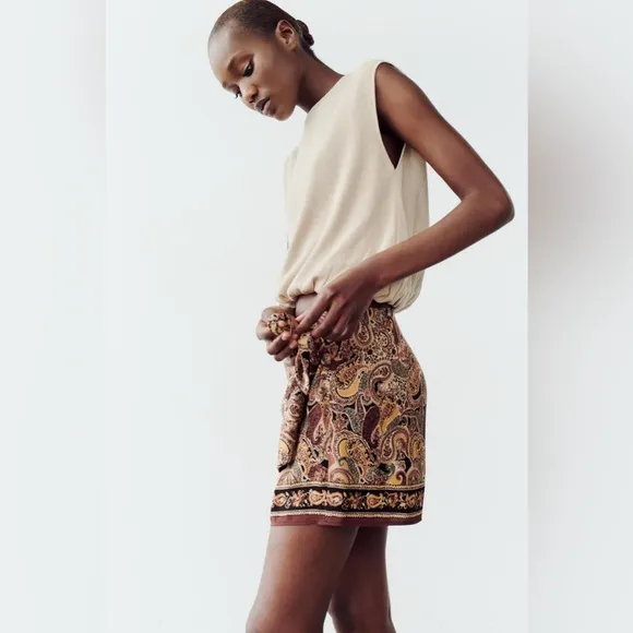 ZARA PRINTED SKORT WITH KNOT