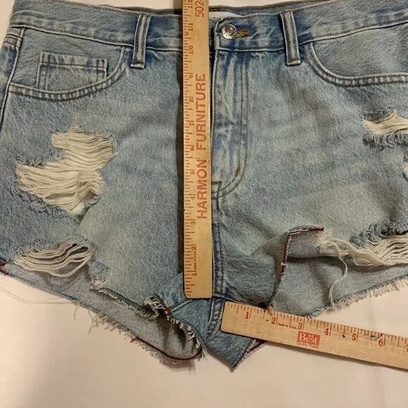 Zara Size 12 distressed high waisted denim shorts